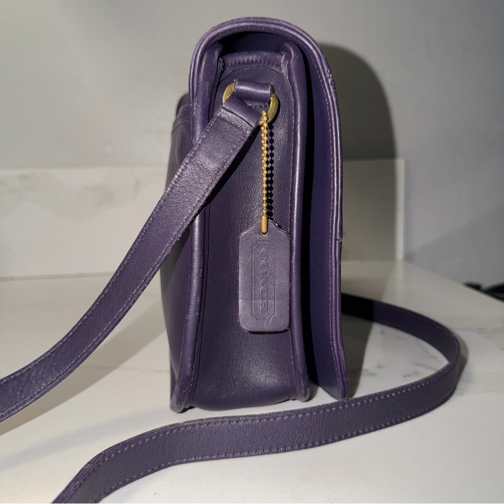 Vintage Coach Tribeca Flap (EGGPLANT) - Picture 5 of 16